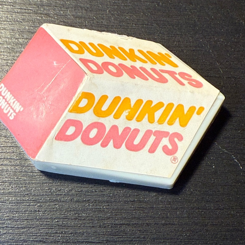 Dunkin' Donuts Pink and Orange vintage magnet 1989 - Picture 2 of 7